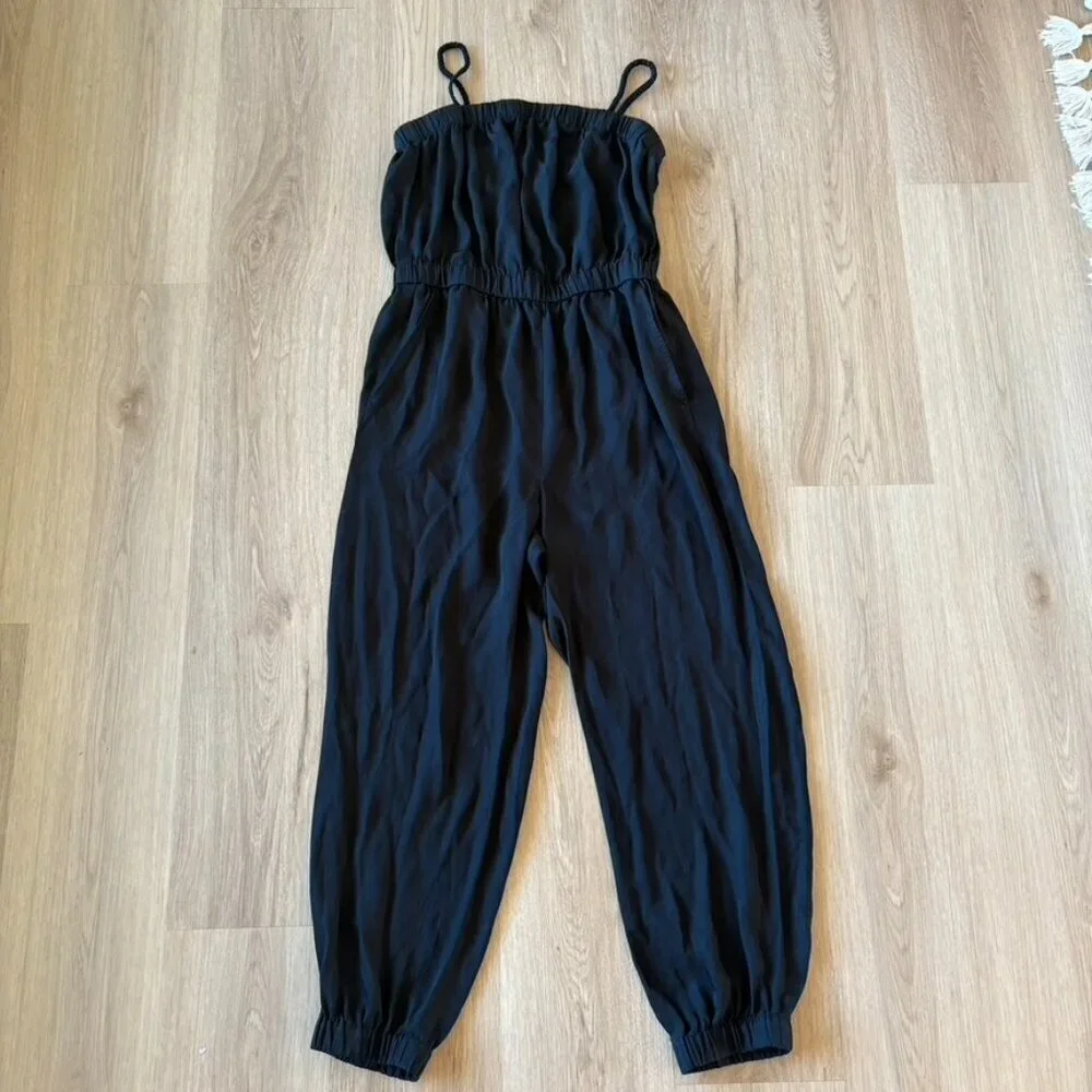 Everlane Black Elastic Sleeveless Cropped Romper The Party of One Jumpsuit Large